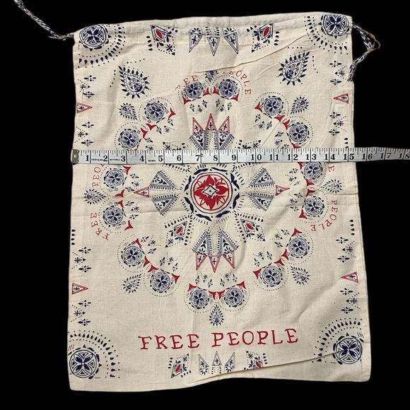 Free People Drawstring Pouch Bag Bandana Print Boho Festival Carry All - Picture 3 of 3